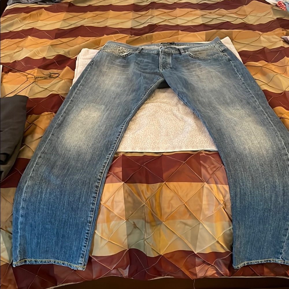 Men's stone washed Blue Jeans